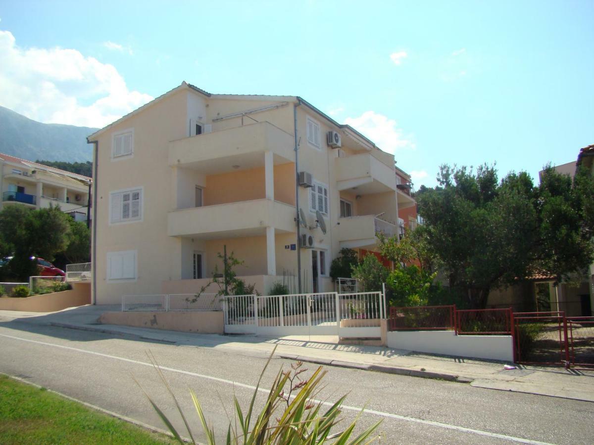 Apartments Ada Tučepi Exteriör bild