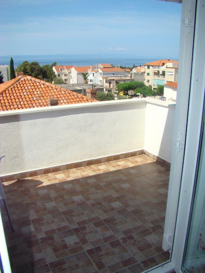 Apartments Ada Tučepi Exteriör bild