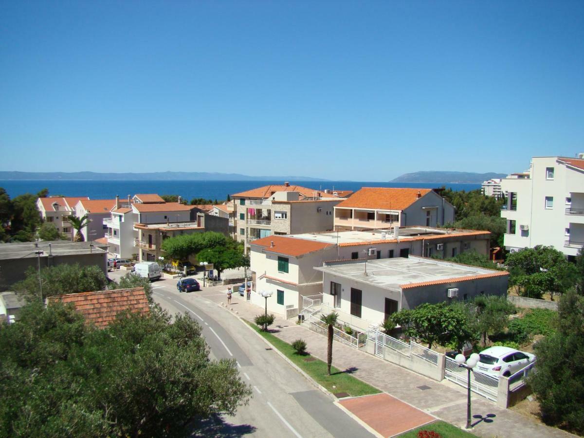 Apartments Ada Tučepi Exteriör bild