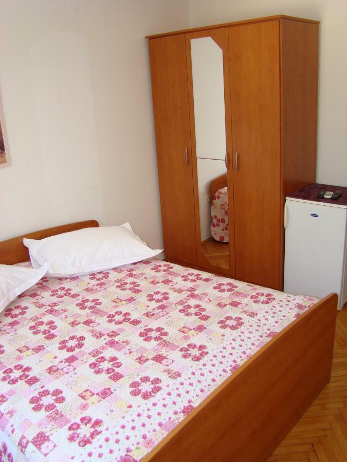 Apartments Ada Tučepi Exteriör bild
