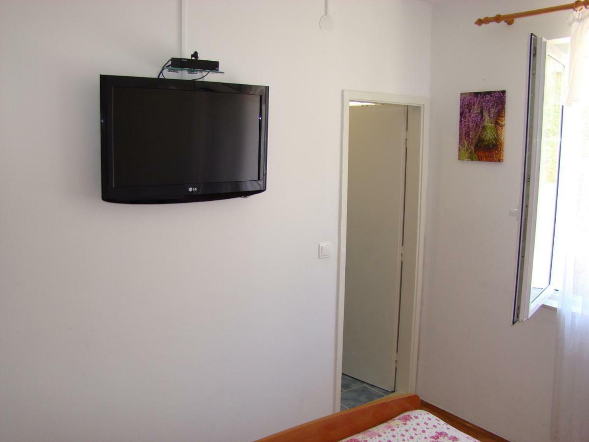 Apartments Ada Tučepi Exteriör bild
